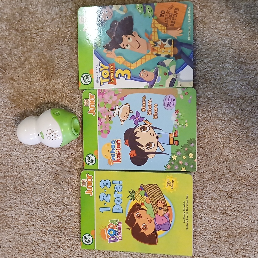 Leap Frog Tag Junior Pal and 3 Books Lot - Picture 2 of 5